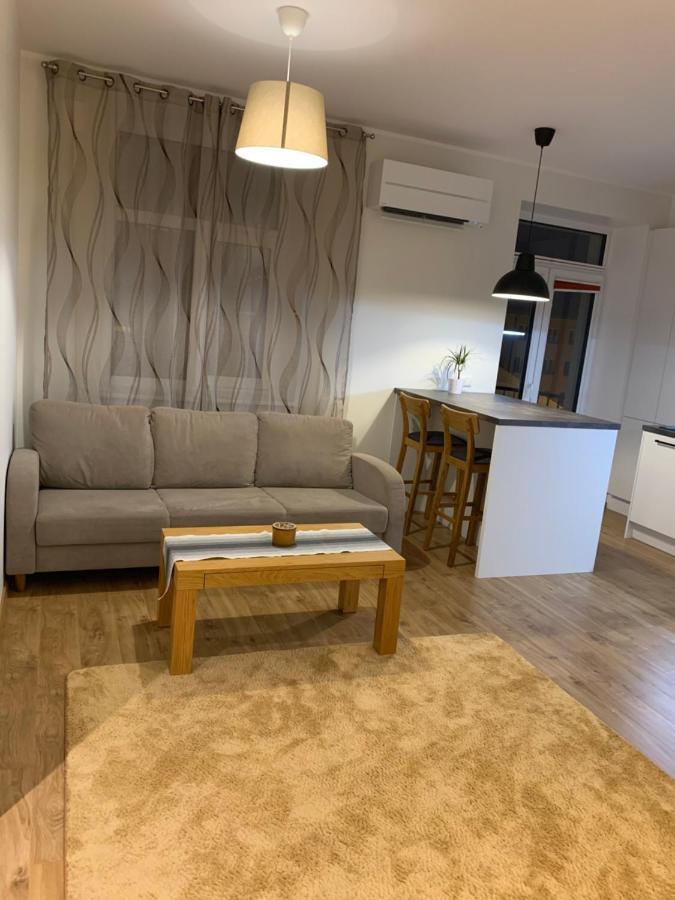 Staadioni Apartment Тарту Экстерьер фото
