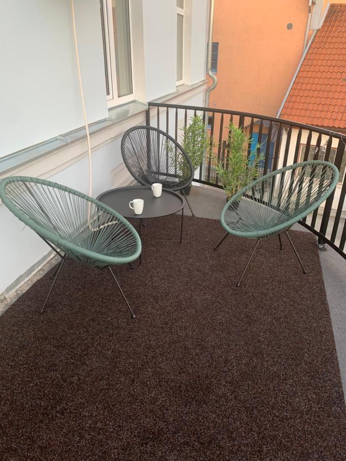 Staadioni Apartment Тарту Экстерьер фото