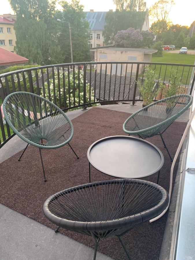 Staadioni Apartment Тарту Экстерьер фото